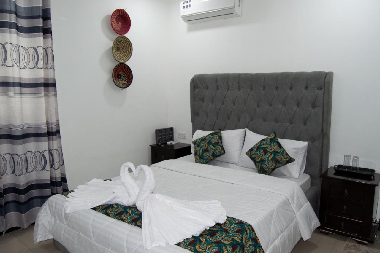 The Baobab Homestay ドドマ エクステリア 写真